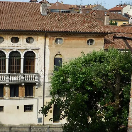 Ca' Rusteghello Apartment *